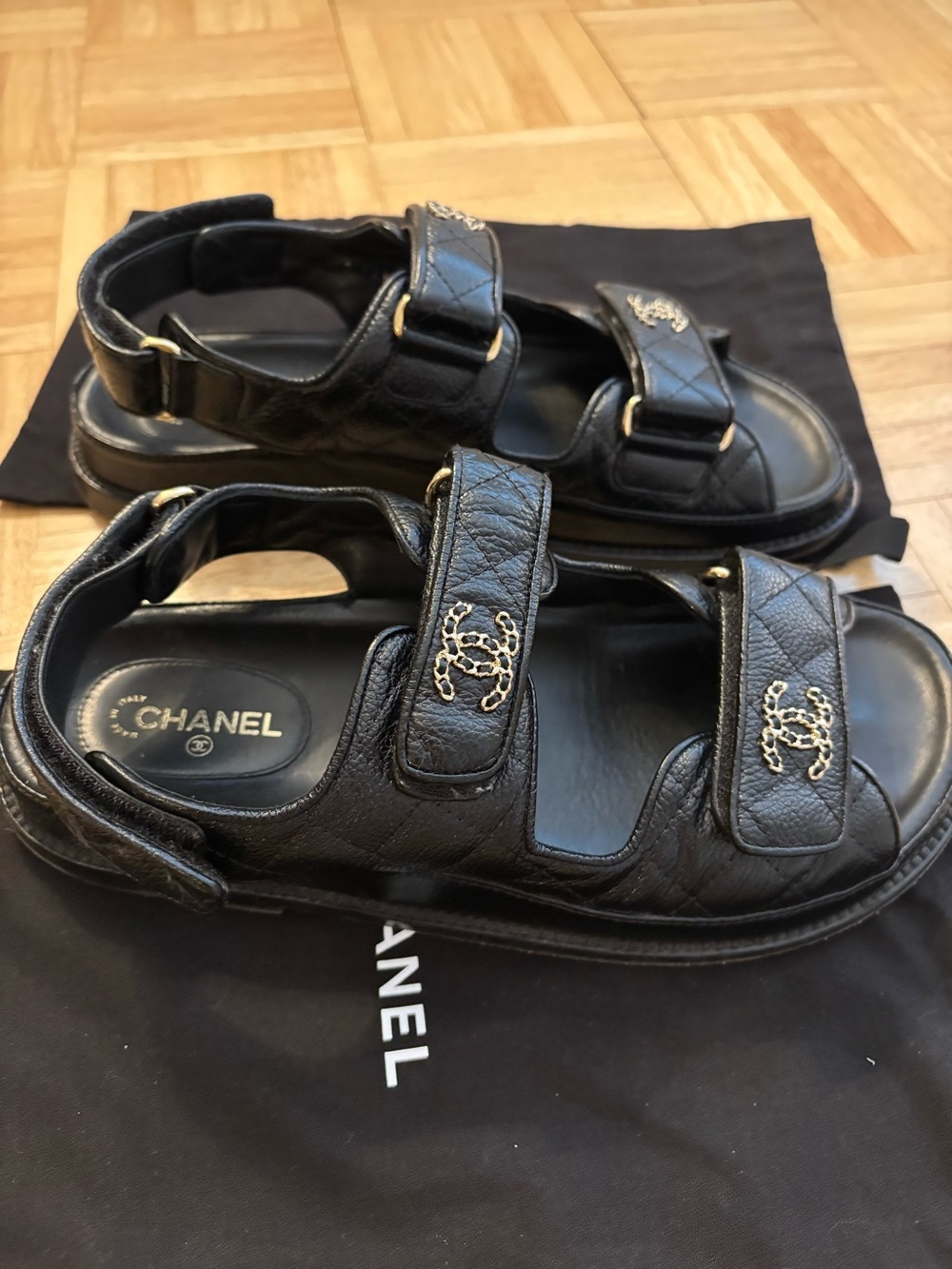 CHANEL Quilted Leather CC Logo Dad Sandals - Picture 4 of 15